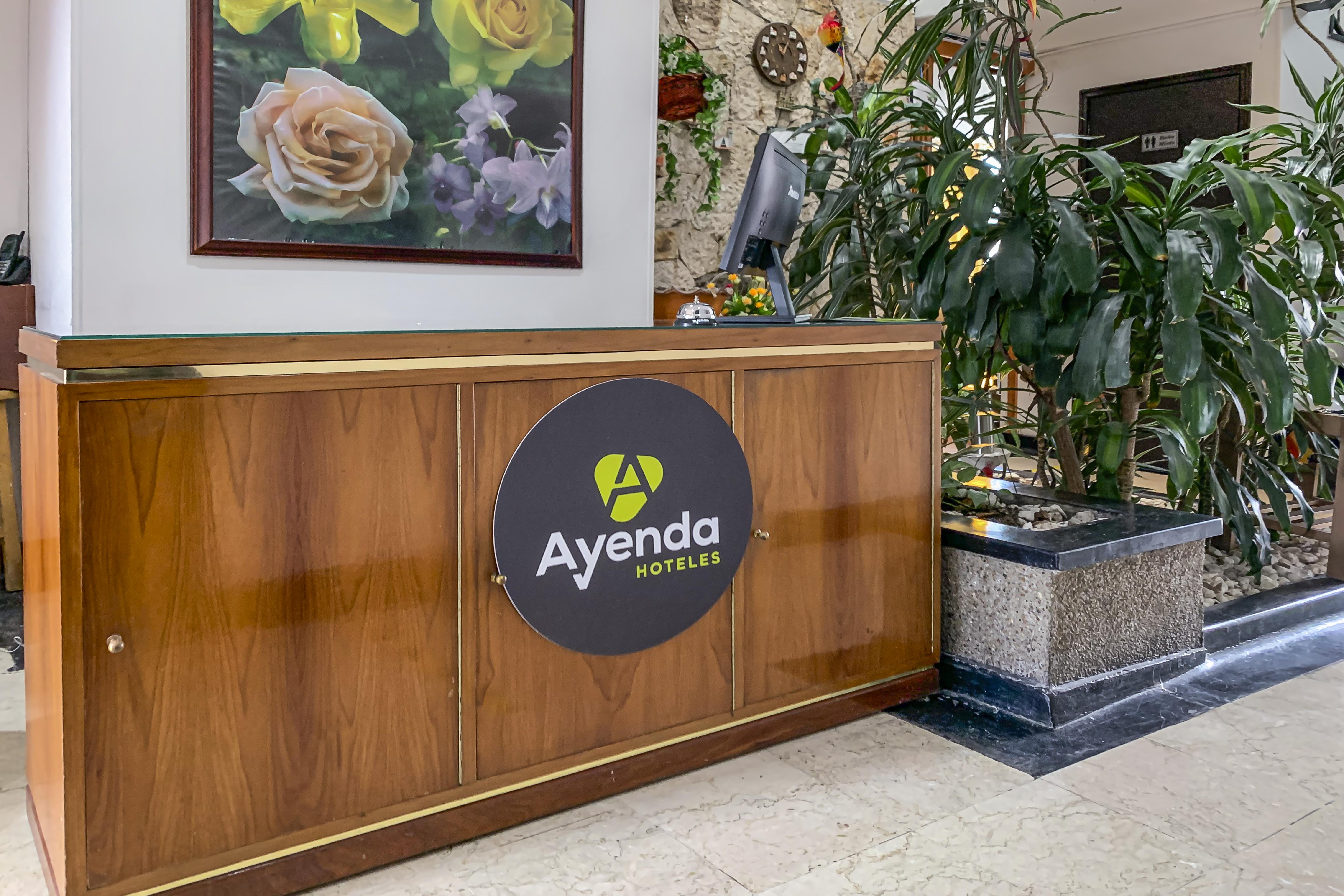 Acomodação com café da manhã  Ayenda 1080 Alpes Castellana 3*