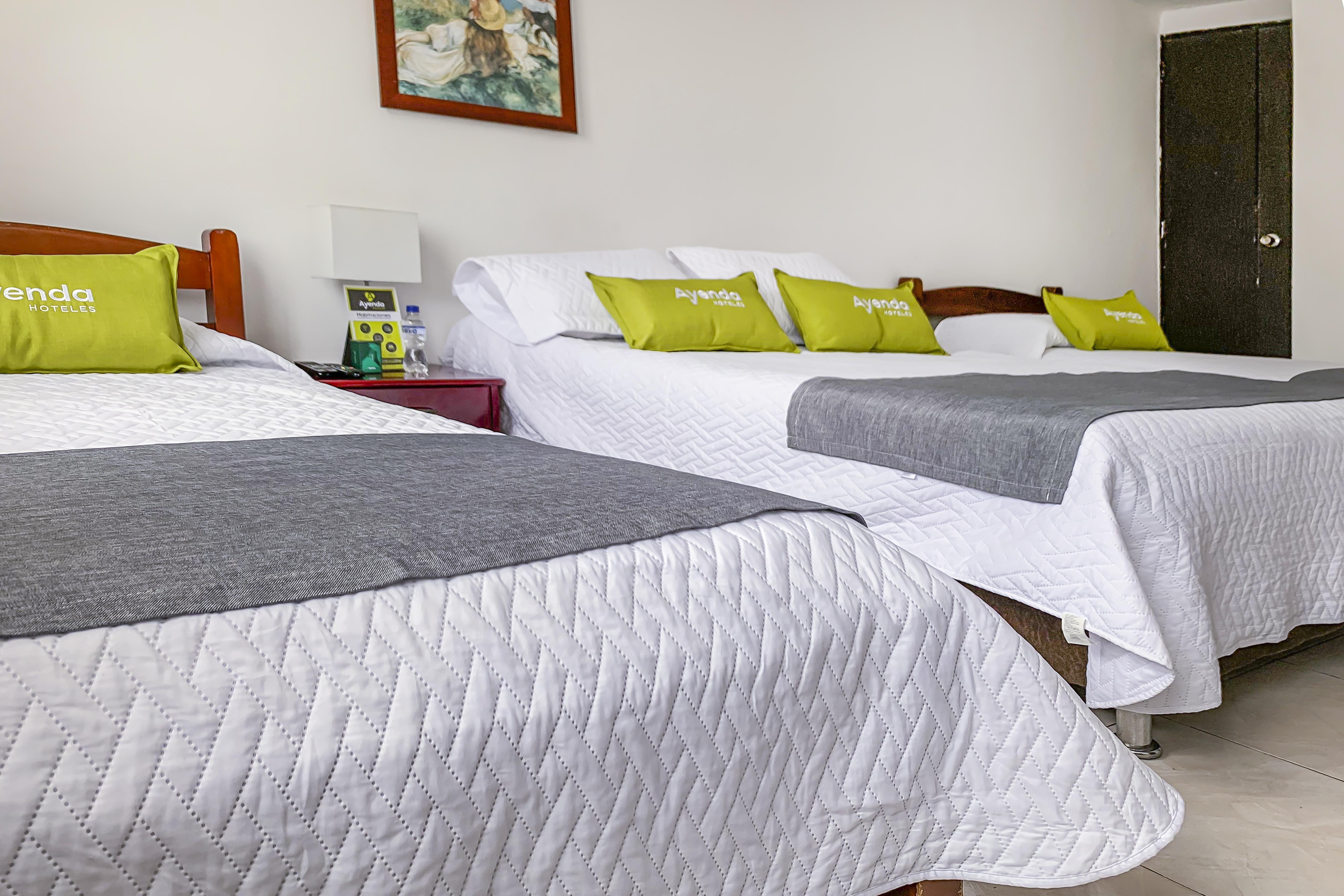 Frühstückspension Ayenda 1080 Alpes Castellana 3*
